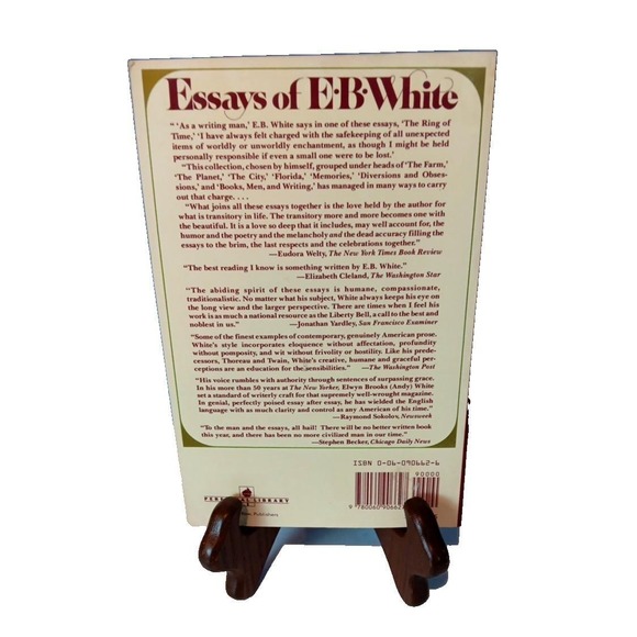 Essays of E. B. White by E. B. White (1979, Trade Paperback) - Picture 2 of 8